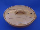 Ovaler Brottopf Keramik Irdenware mit Getreide Dekor auf dem Deckel. Optimal für die Lagerung von Brot über mehrere Tage